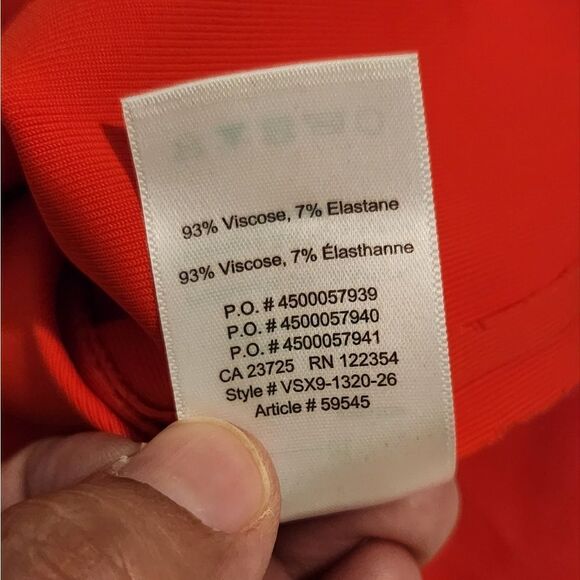 Babaton Aritzia Orange Reddish Top Size Medium - Picture 2 of 9